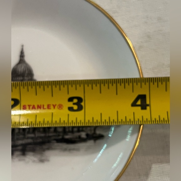 Vintage St. Paul’s Cathedral mini trinket souvenir bone china dish. EUC! - Picture 5 of 5